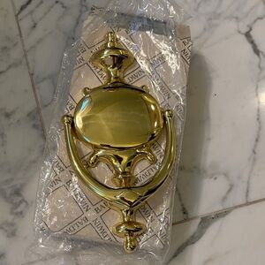 Solid Brass Shiney Gold Door Knocker - Elegant Decorative Hardware